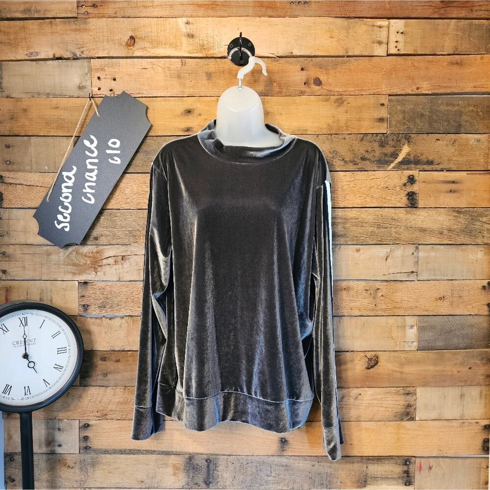 SALE-Xersion WMS Dark Gray Sporty mock collar Velvet Long Sleeve Shirt Size XL